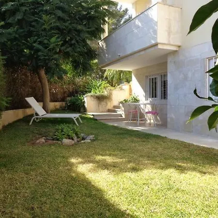 Apartamento Estudio Amplo Em Zona Muito Calma E Verdejante